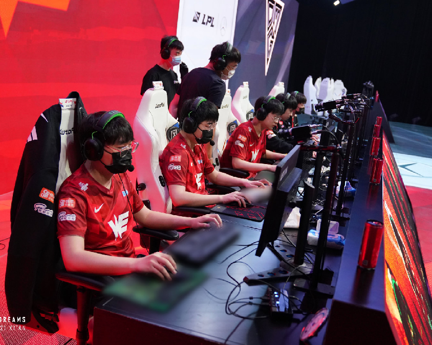 克莱因丁斯特：预料到客战意大利会很艰难，我们配得上这场胜利.