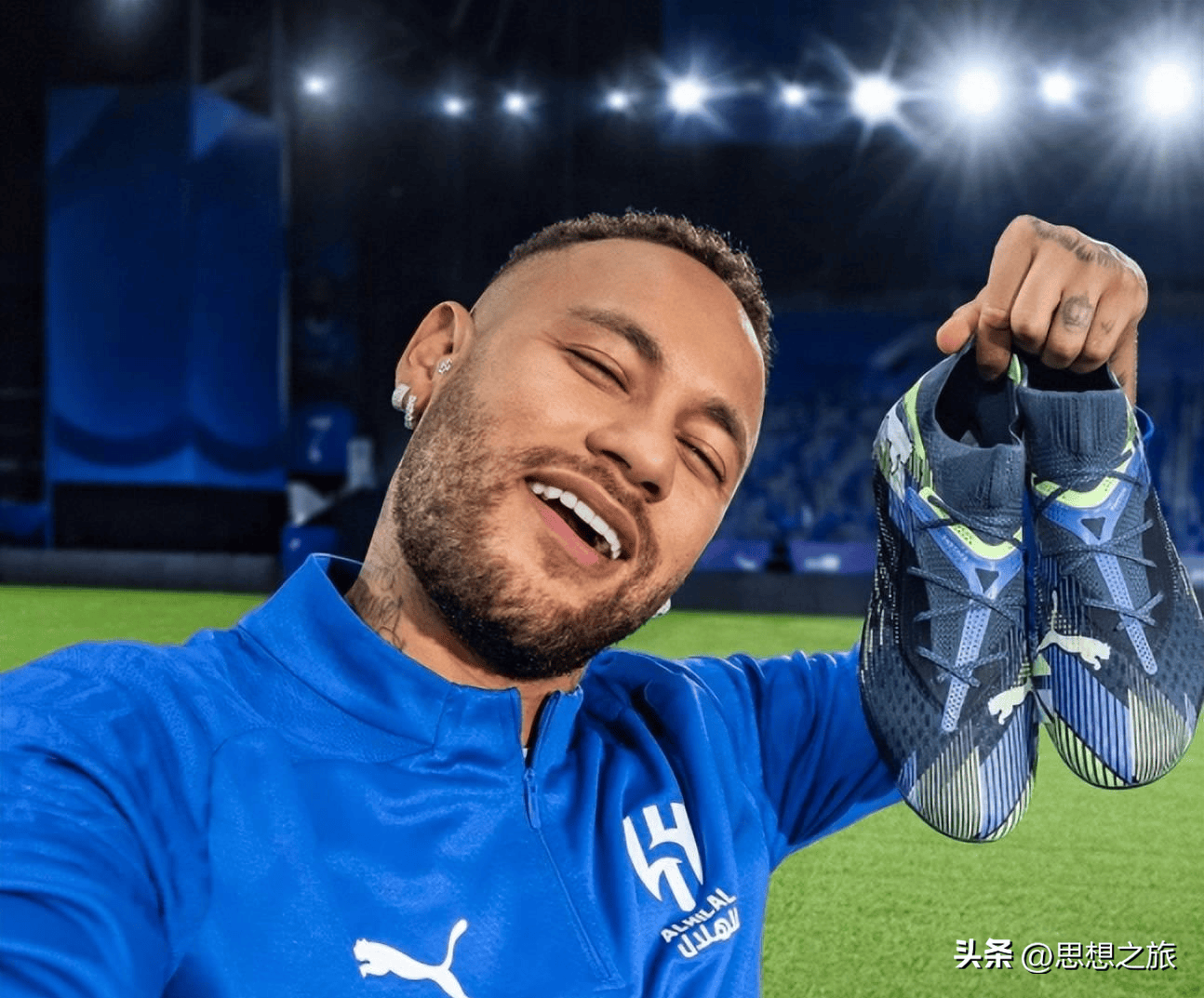 并附带买断 并附带买断