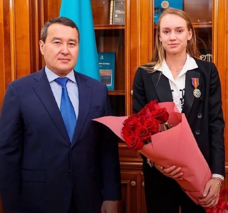 巴萨选择外 巴萨选择外