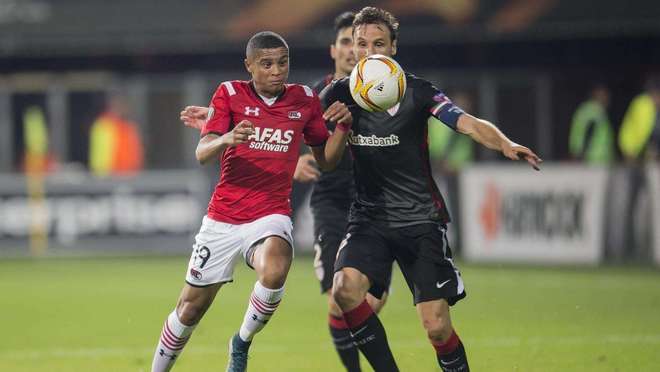 亚马尔0.96次领跑本赛季五大联赛关键机会创造次数排名.