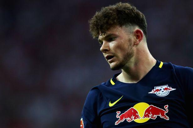 弱中场的持 弱中场的持