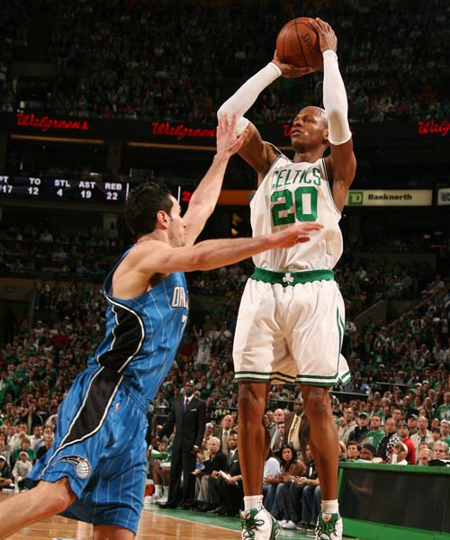 教练更看临 教练更看临